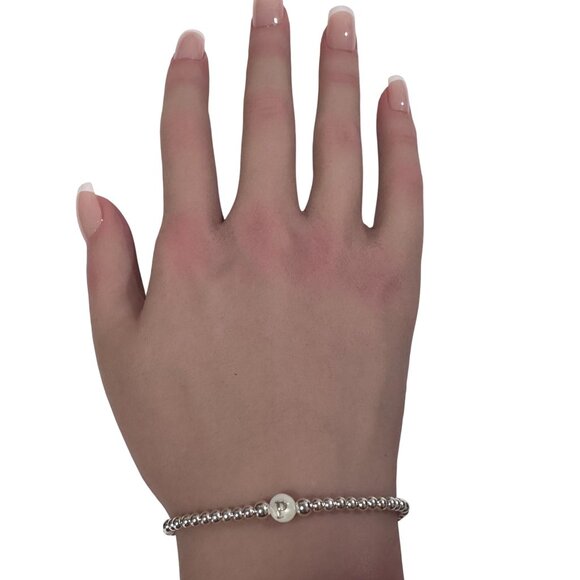 925 Sterling Silver Beaded Stretch Stacking Bracelet MOP Letter Initial P - Picture 3 of 6